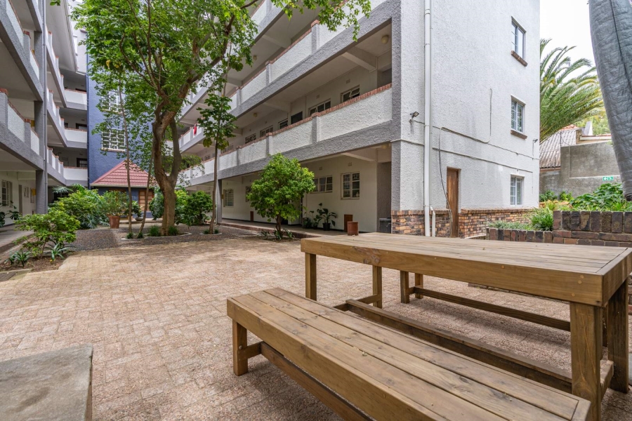 To Let 0 Bedroom Property for Rent in Gardens Western Cape